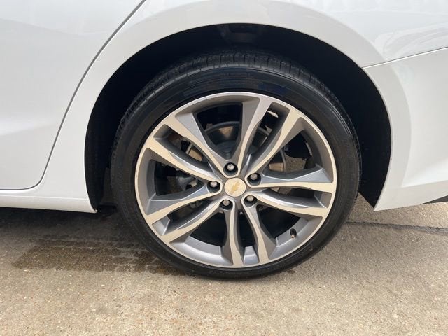 2024 Chevrolet Malibu 2LT