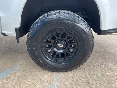 2023 Chevrolet Colorado WT