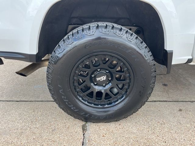 2023 Chevrolet Colorado WT