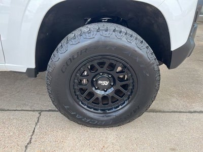 2023 Chevrolet Colorado WT