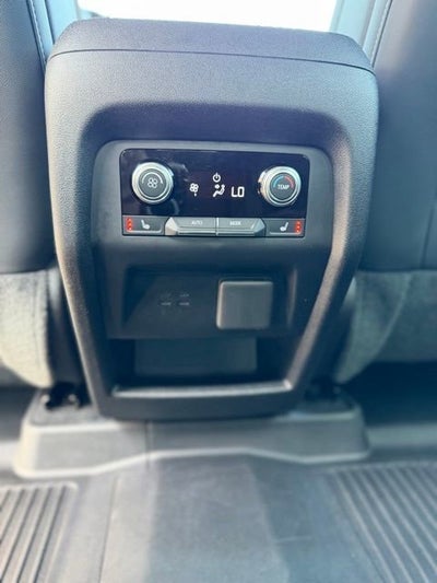 2024 GMC Acadia AT4