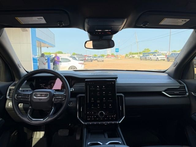 2024 GMC Acadia AT4