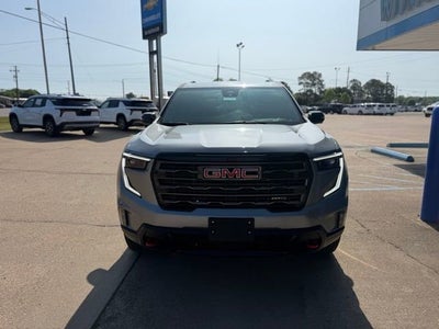 2024 GMC Acadia AT4