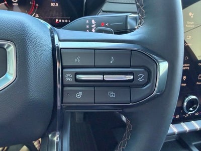 2024 GMC Acadia AT4