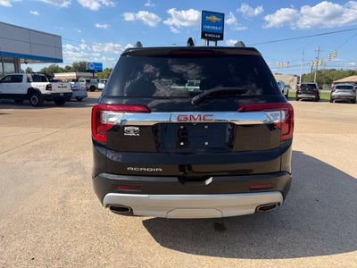 2023 GMC Acadia SLT