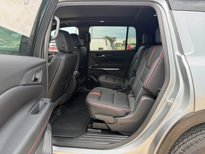 2027 Chevrolet Traverse RS