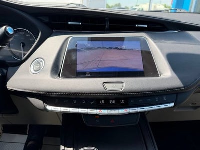 2022 Cadillac XT4 Premium Luxury