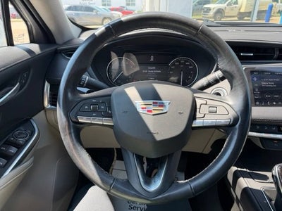 2022 Cadillac XT4 Premium Luxury