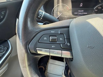 2022 Cadillac XT4 Premium Luxury