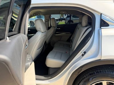 2022 Cadillac XT4 Premium Luxury