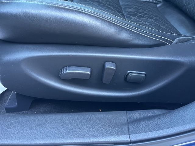 2017 Nissan Maxima Platinum