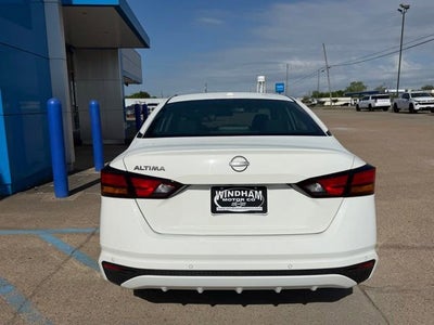 2025 Nissan Altima SV