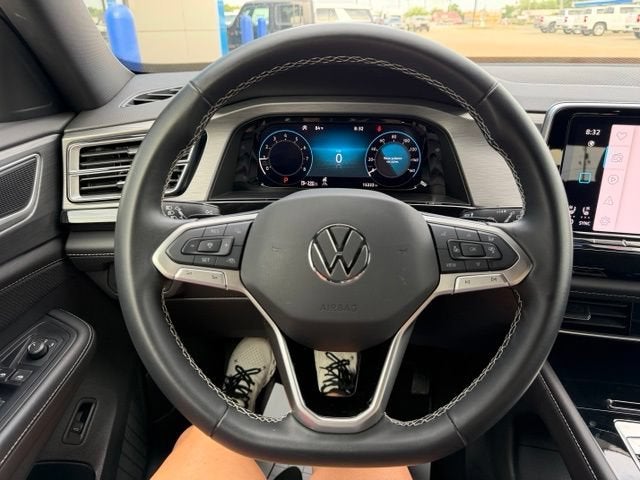 2026 Volkswagen Atlas Cross Sport 2.0T SE w/Technology