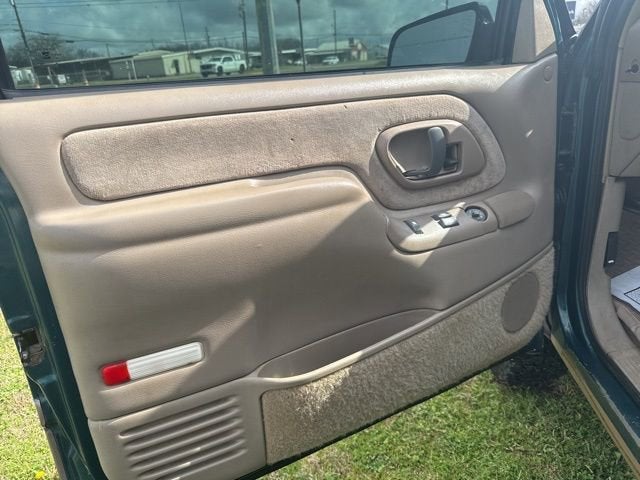 1997 Chevrolet Silverado 1500 Base