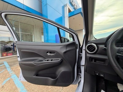 2024 Nissan Versa SR