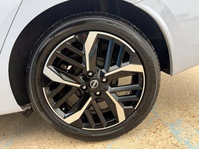 2024 Nissan Versa SR