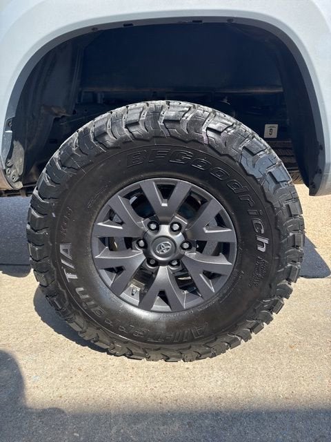 2021 Toyota Tacoma 4WD SR