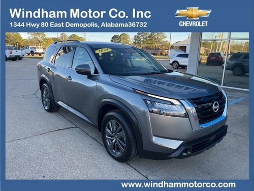 2024 Nissan Pathfinder SV