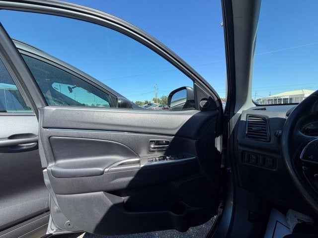 2024 Mitsubishi Outlander Sport S