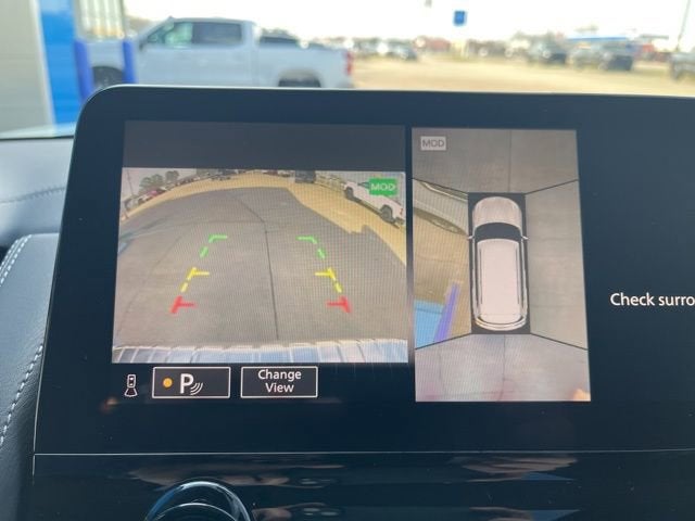 2023 INFINITI QX80 LUXE