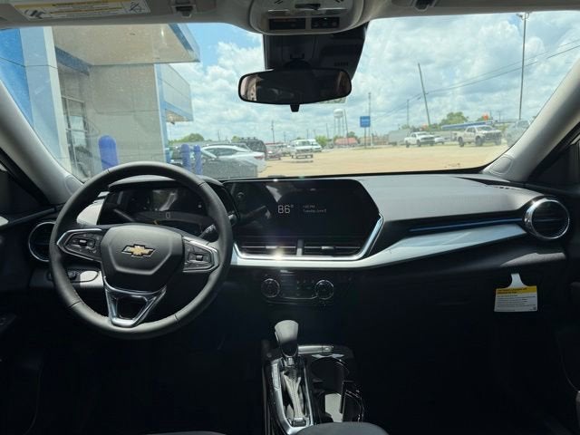 2026 Chevrolet Trax LT - Photo 11