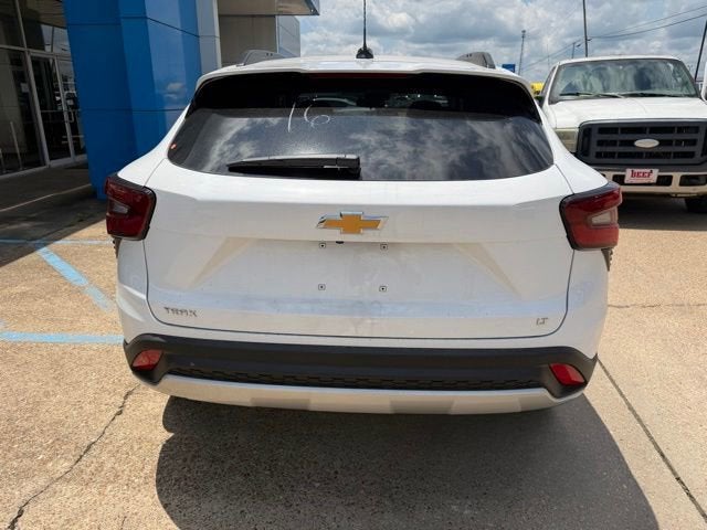 2026 Chevrolet Trax LT - Photo 4