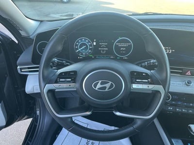 2025 Hyundai Elantra Hybrid Limited