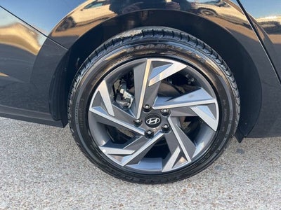 2025 Hyundai Elantra Hybrid Limited