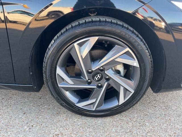 2025 Hyundai Elantra Hybrid Limited