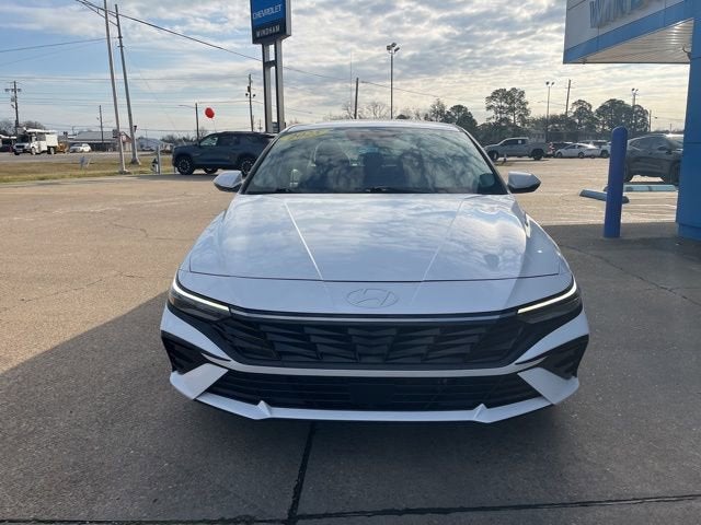 2025 Hyundai Elantra Hybrid Limited