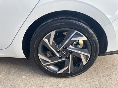 2025 Hyundai Elantra Hybrid Limited